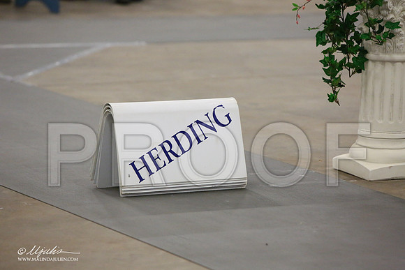 HerdGr-0423-LR