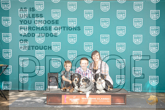 Miniature American Shepherd Family Photo Fri __JP_1100_Longview WA_2024_HR3