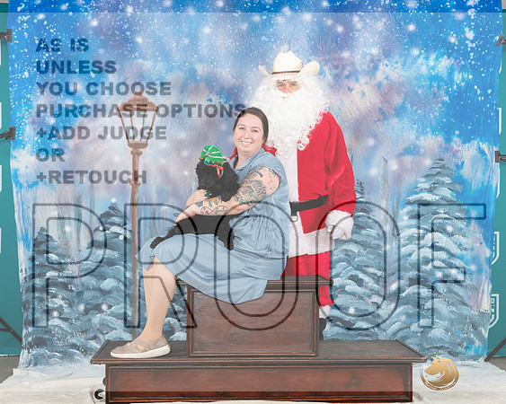 Poodle Std #340 Sat Santa__JP_3372_UKCBelton2023-HR3