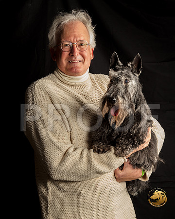 Airedale Scottish Terrier Family_SSR_6514-©MalindaJulien.com-HR3