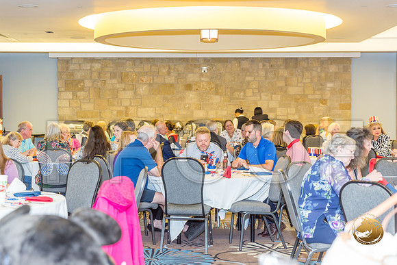 Yorkshire Terrier Dinner__ST_6410-OKCToy2019-HR3